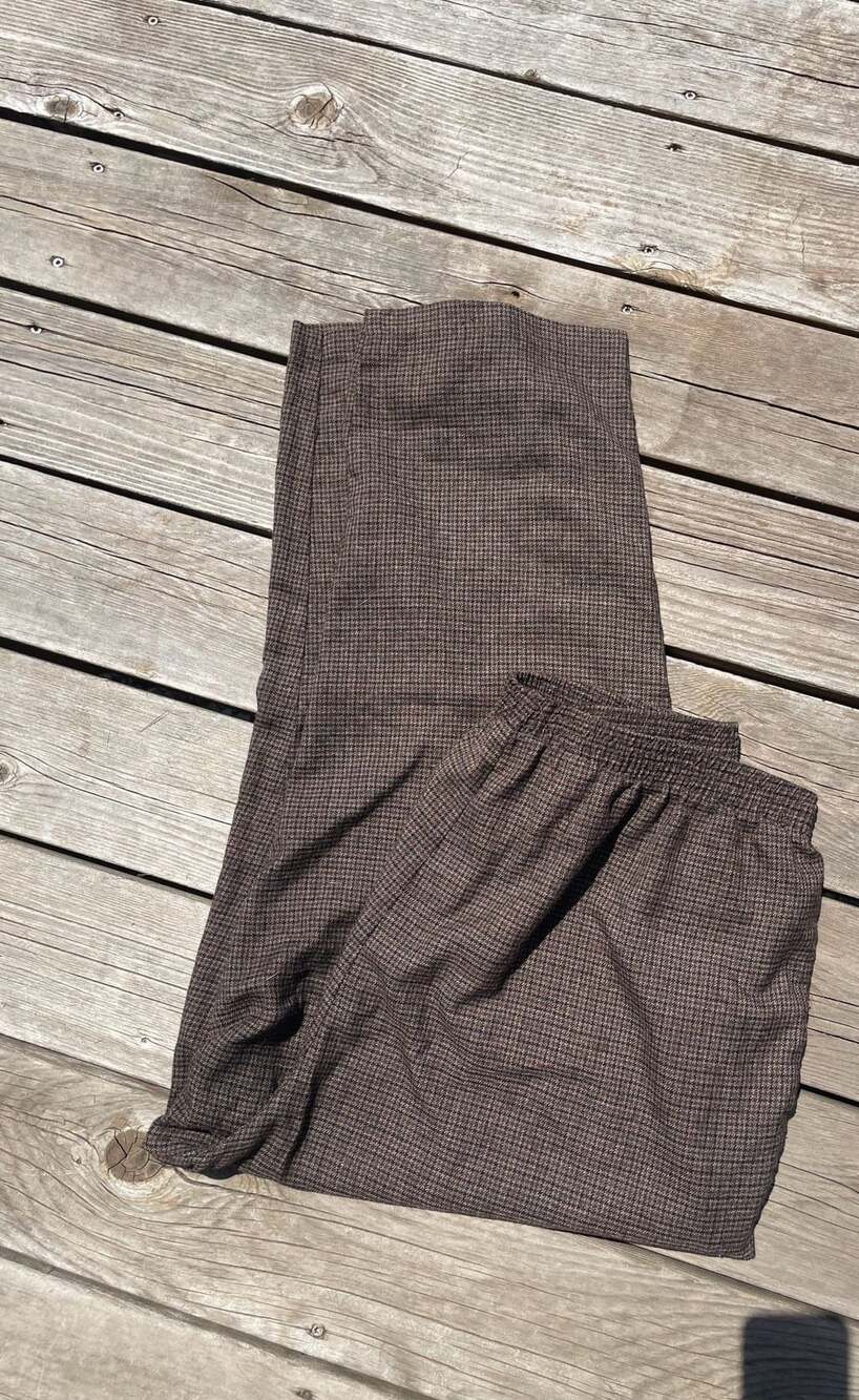 Briggs New York brown houndstooth pull on pants